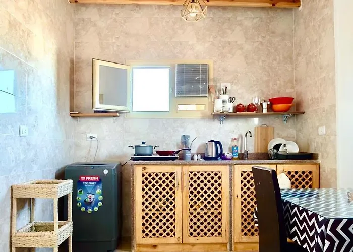 Slow Living Rooftop - Quiet Near Lighthouse Apartment *