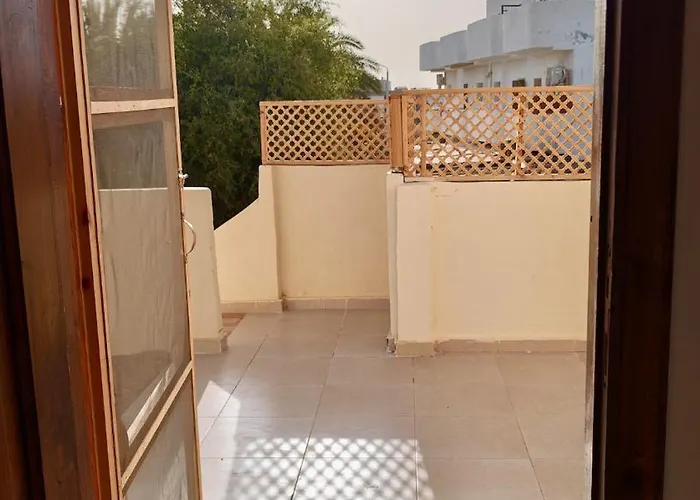 Slow Living Rooftop - Quiet Near Lighthouse Dahab